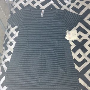 Lularoe Classic Tee